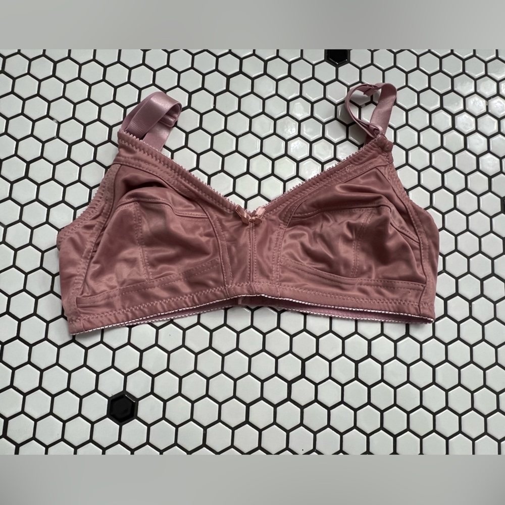 Mamia bra size 38B